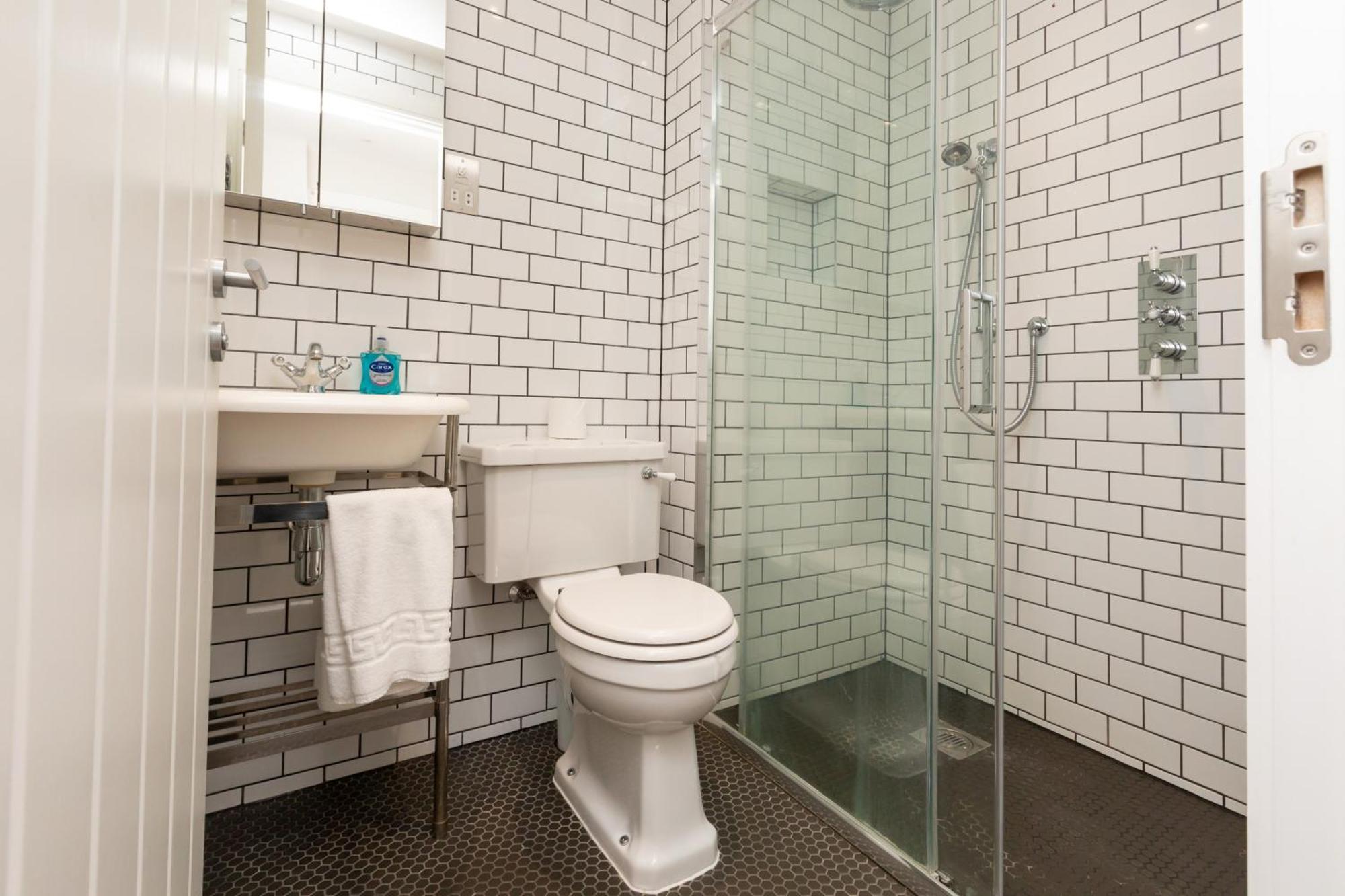 And Bright 1 Bedroom Flat - Peckham