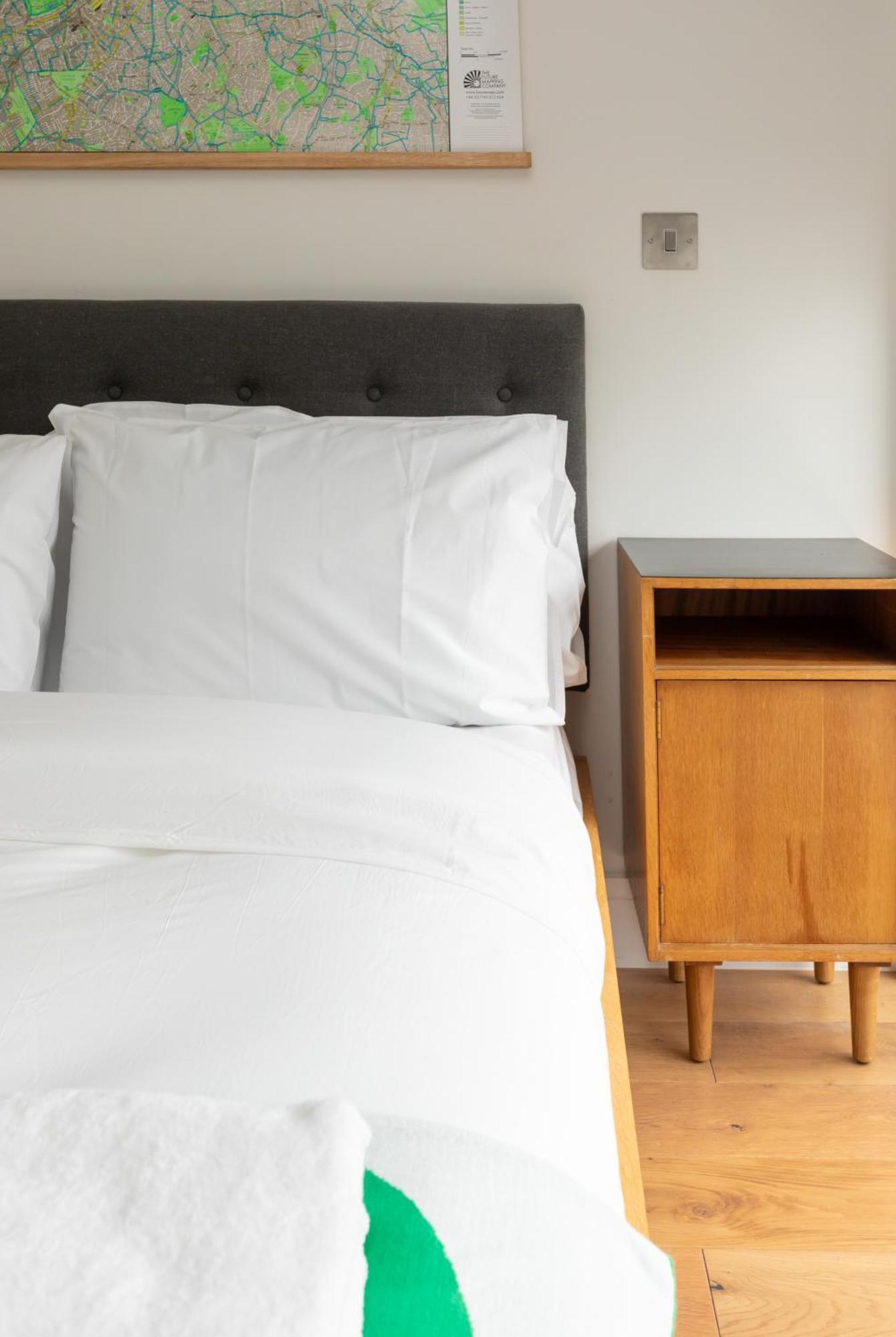 And Bright 1 Bedroom Flat - Peckham *