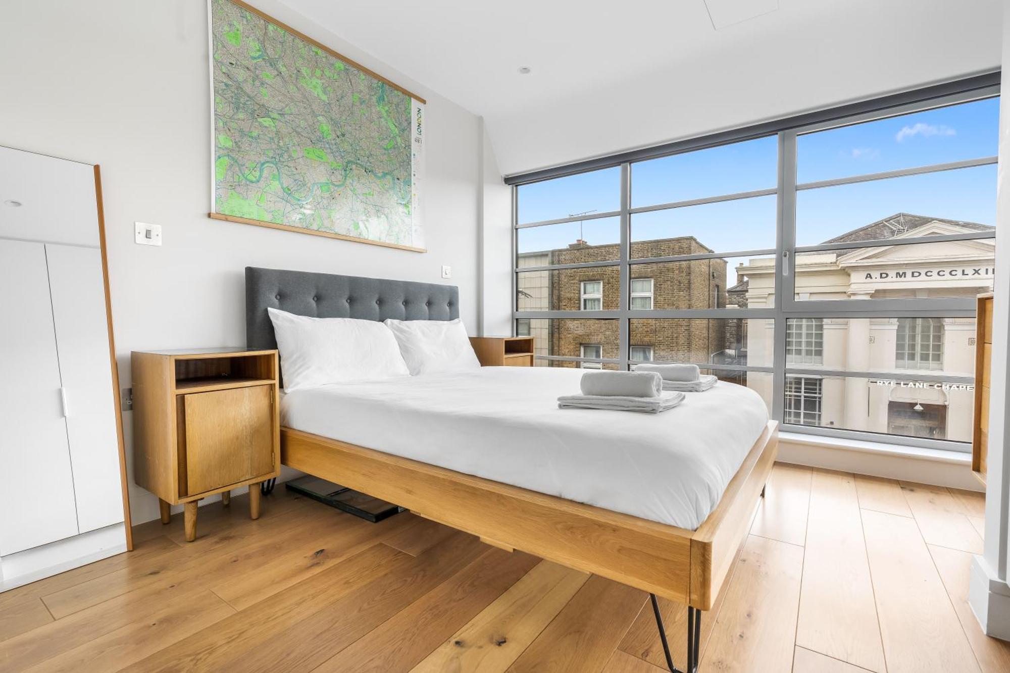 And Bright 1 Bedroom Flat - Peckham * London
