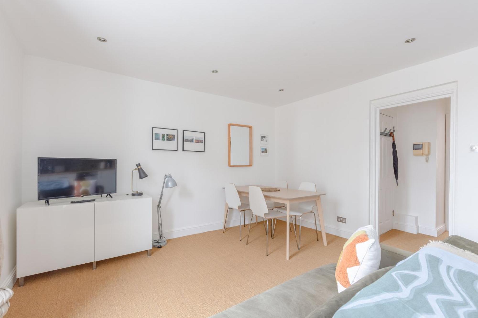 Apartment Modern 1bd Flat - 15 Min Walk To Bridge *