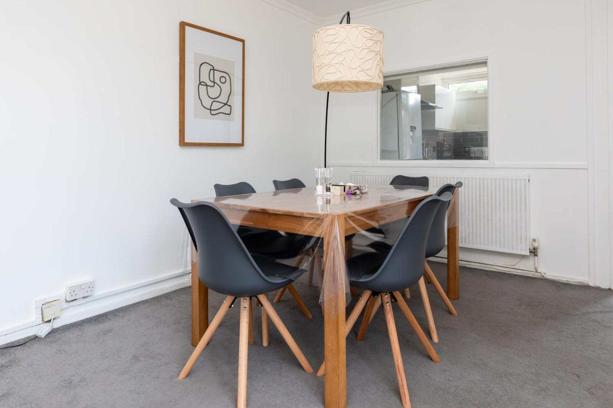 Spacious & Welcoming 4bd House - Kennington * London