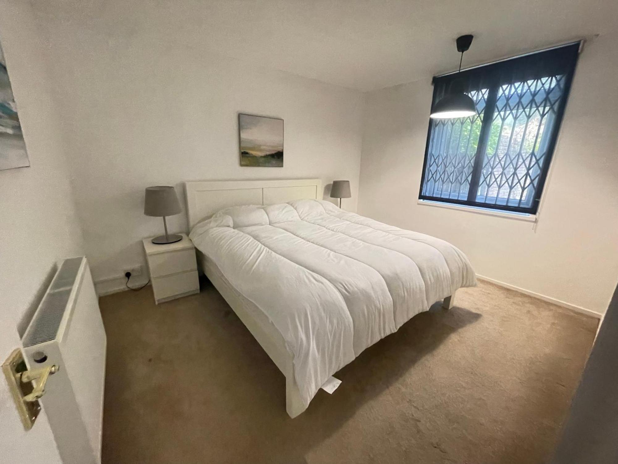 Spacious & Welcoming 4bd House - Kennington Apartment