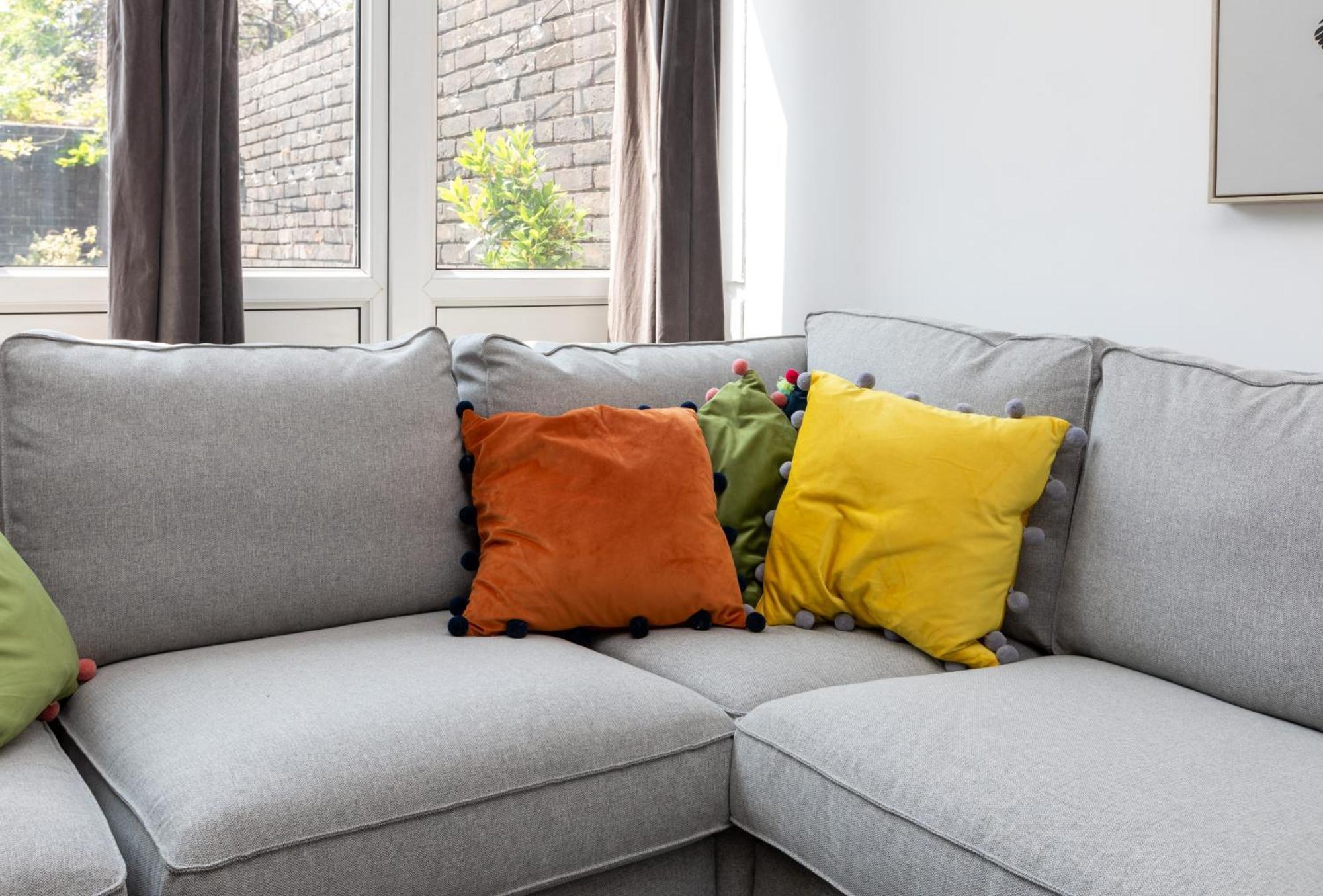Spacious & Welcoming 4bd House - Kennington London
