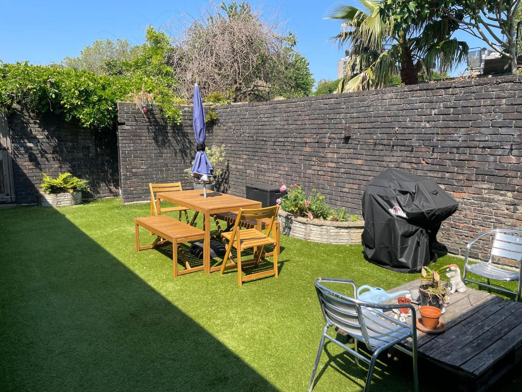 Spacious & Welcoming 4bd House - Kennington Apartment