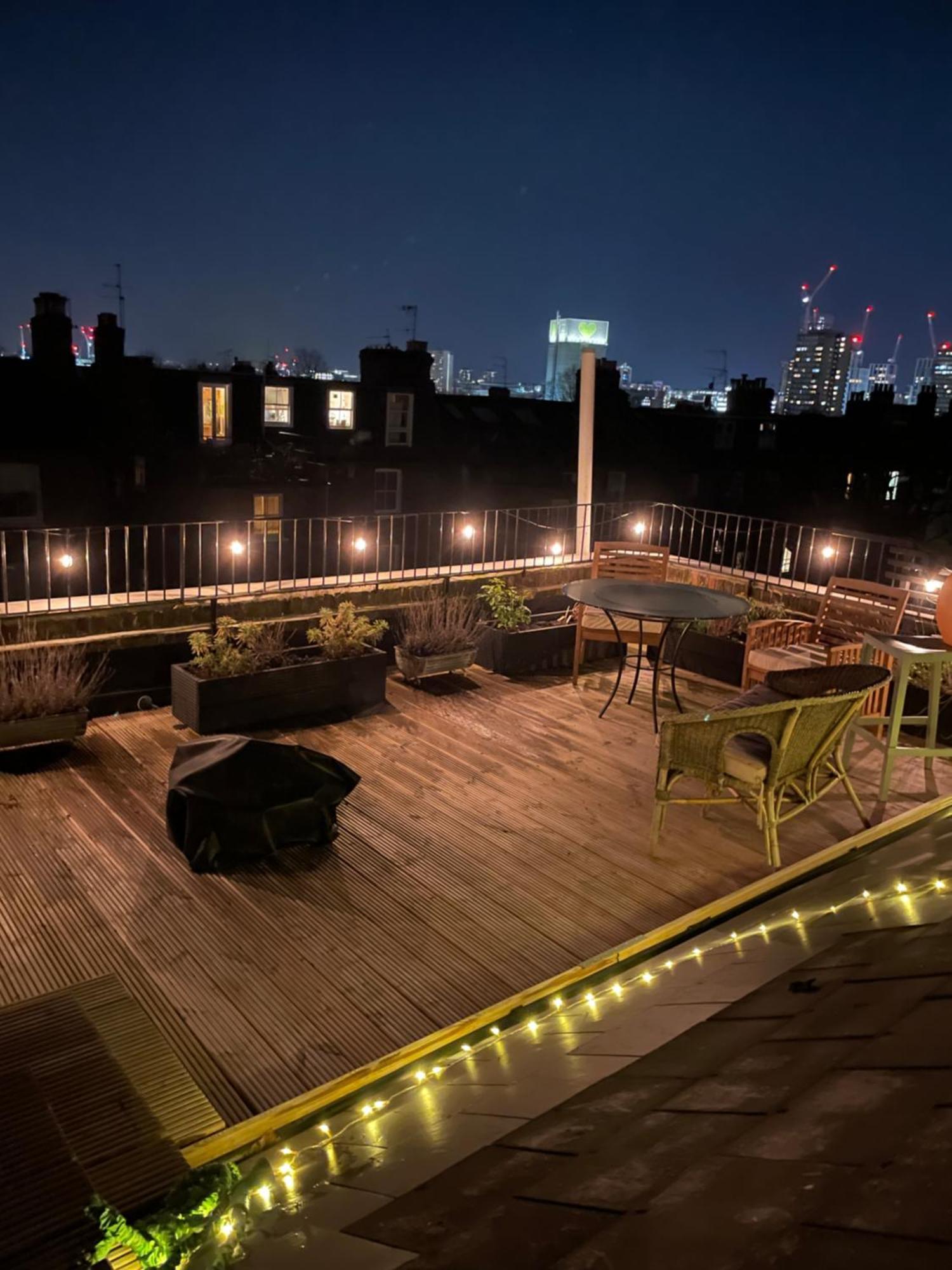 Floor 1bd Flat With Balcony - Ladbroke Grove Apartment *