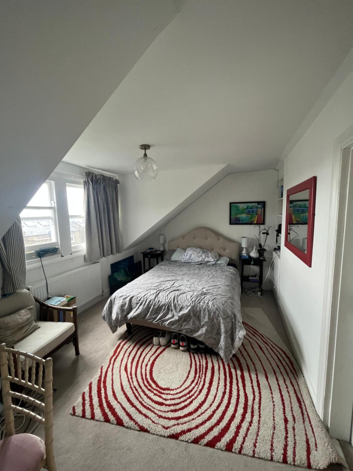 Floor 1bd Flat With Balcony - Ladbroke Grove London