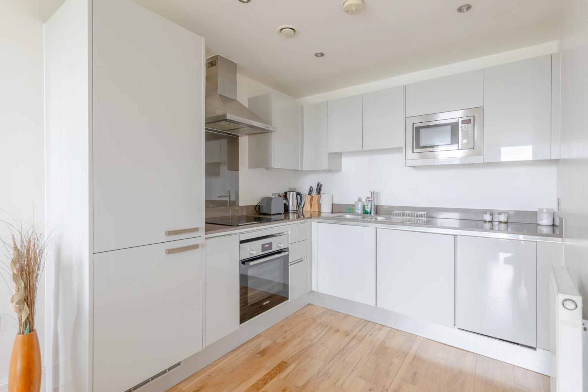 Sleek & Sunny 1bd Flat Near Greenwhich - Deptford! * London