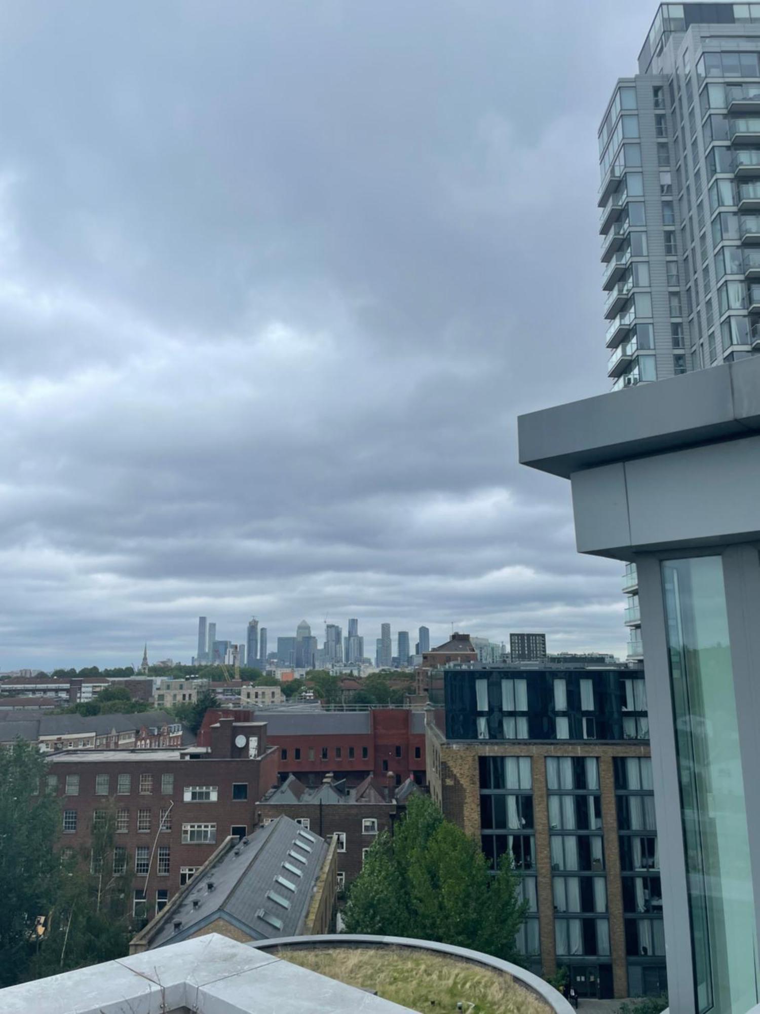 Sleek & Sunny 1bd Flat Near Greenwhich - Deptford! Apartment