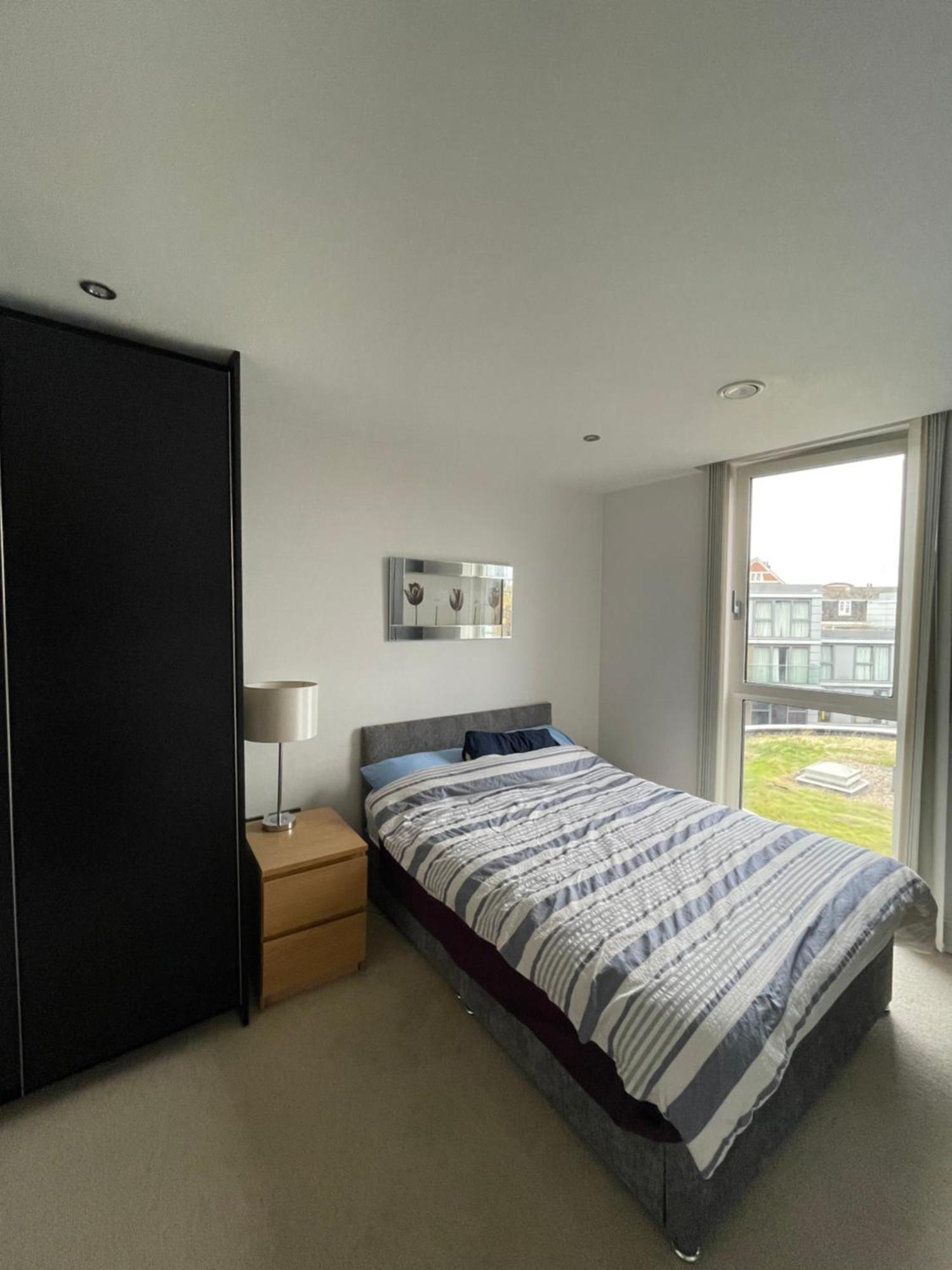 Apartment Sleek & Sunny 1bd Flat Near Greenwhich - Deptford!