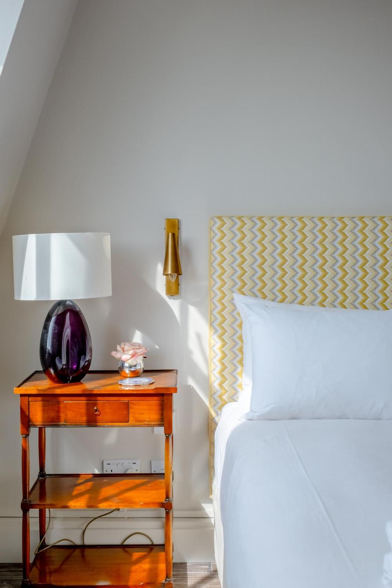 Beautifully Decorated 1bd Oasis - Earl's Court! Apartamento
