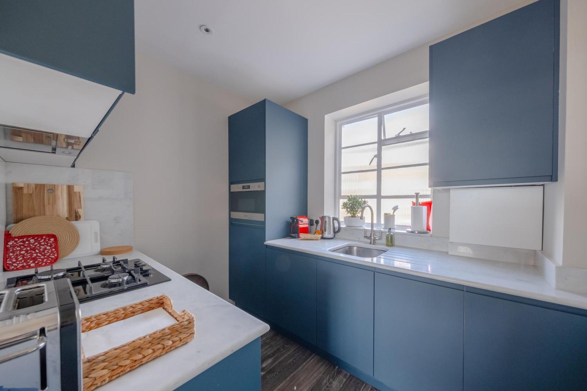 Beautifully Decorated 1bd Oasis - Earl's Court! Apartamento Londres