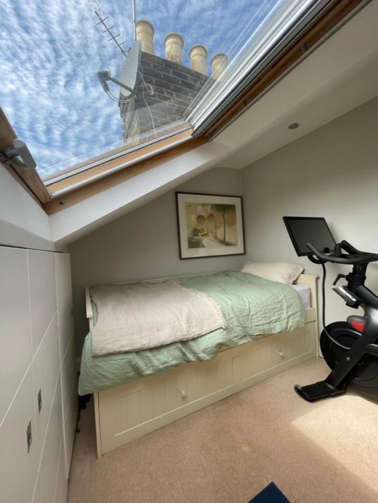 Secluded & Serene 3bd Family - Wandsworth! Apartment London