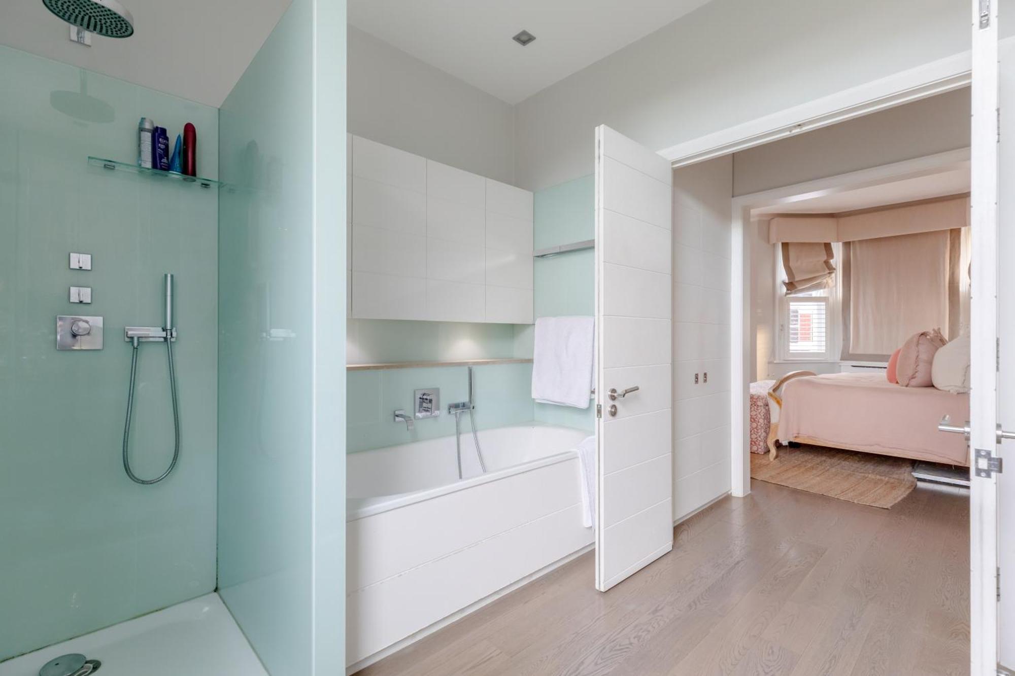 Apartment Secluded & Serene 3bd Family - Wandsworth! London