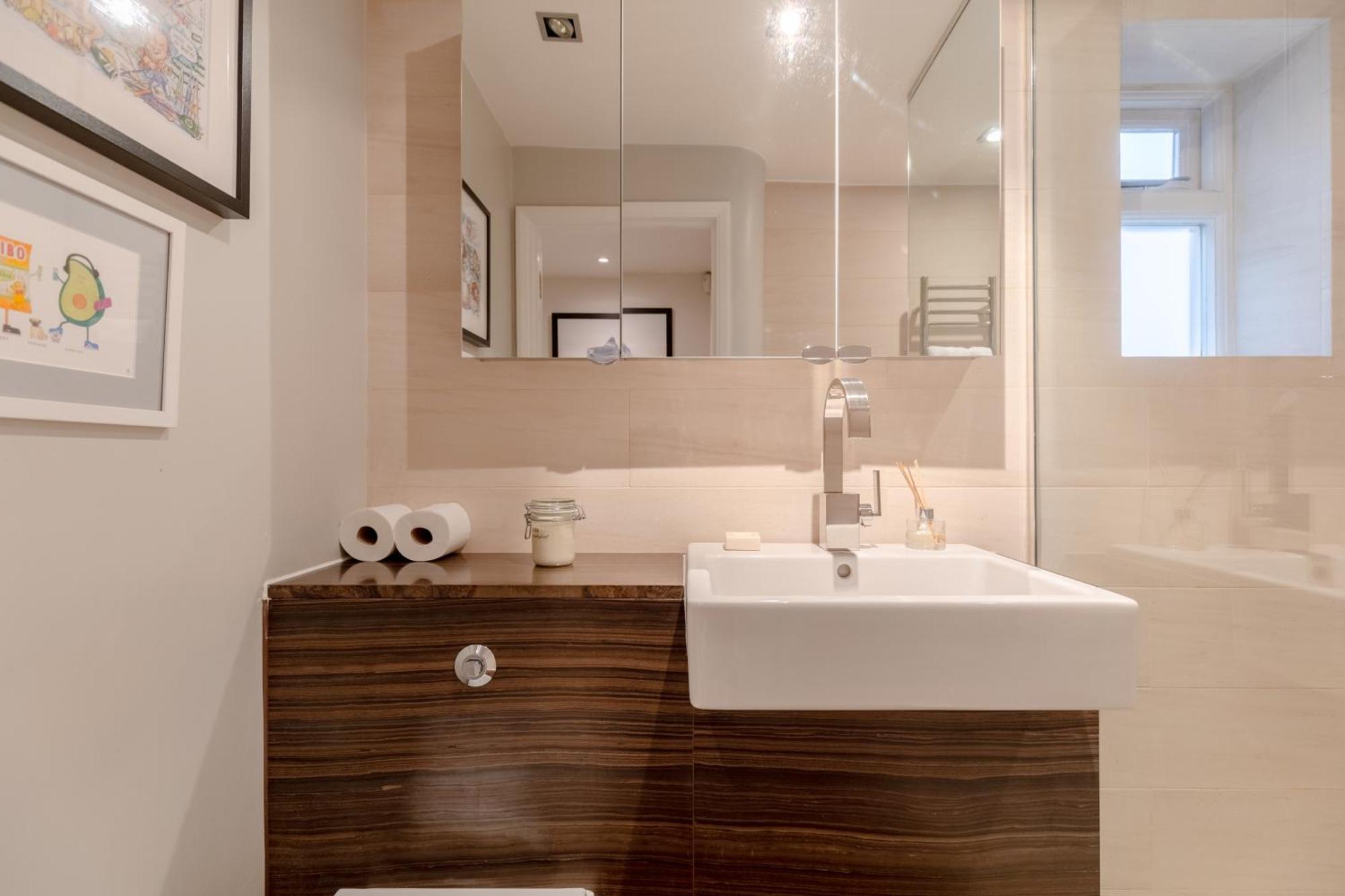 Secluded & Serene 3bd Family - Wandsworth! *