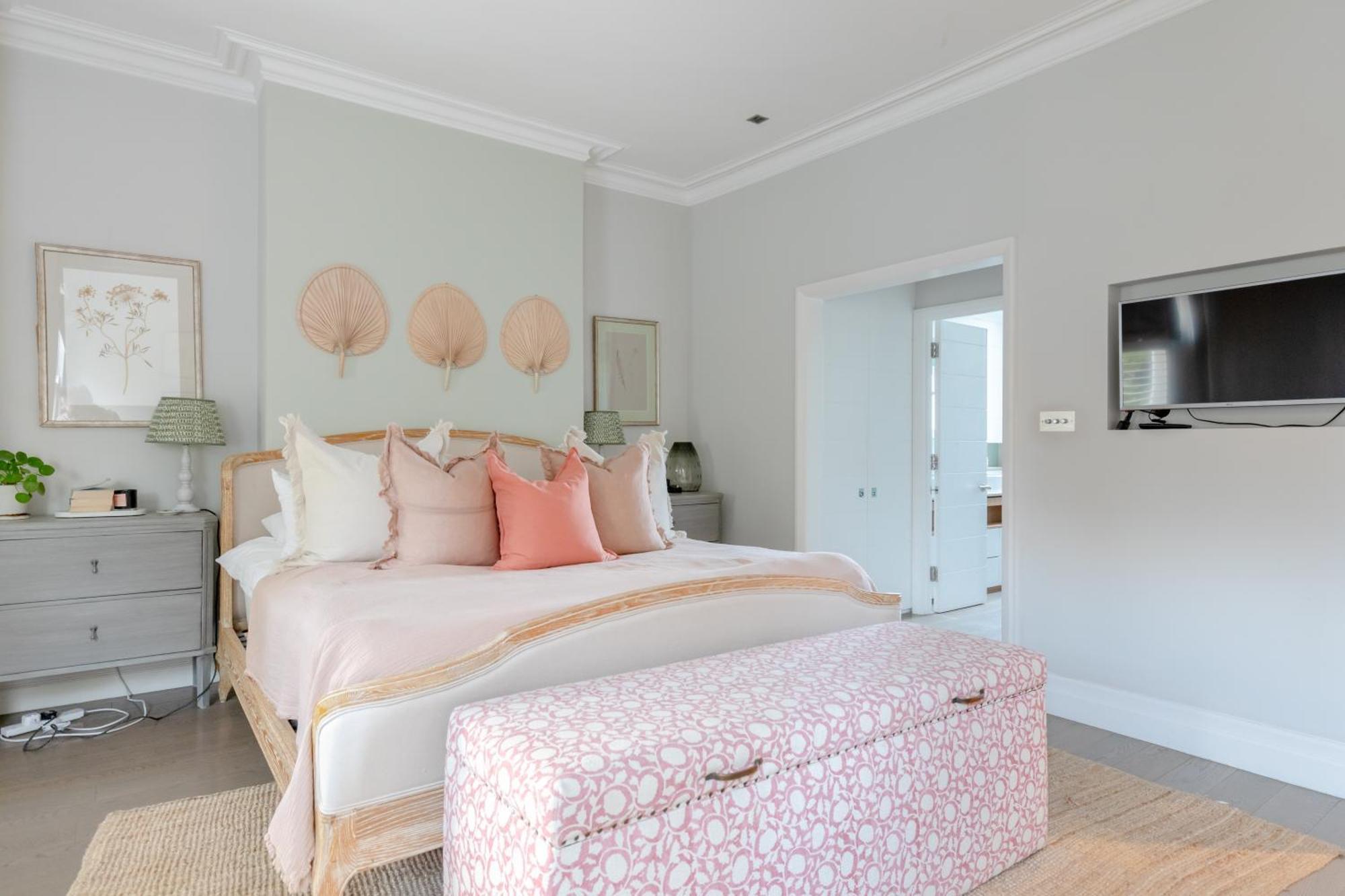 Apartment Secluded & Serene 3bd Family - Wandsworth! *