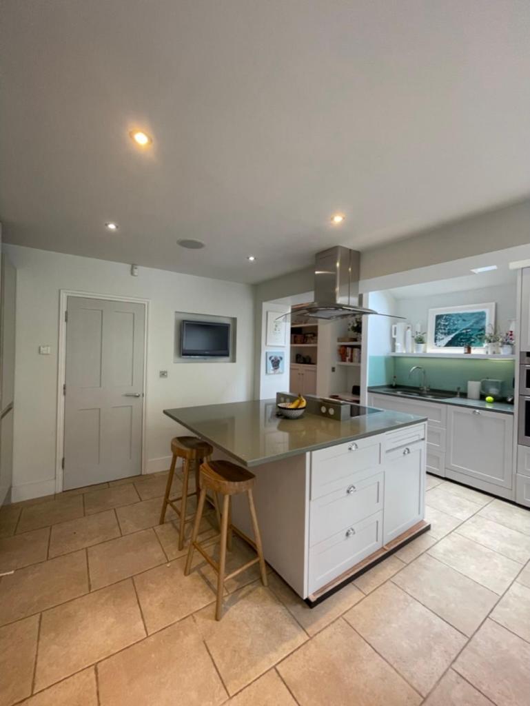 Secluded & Serene 3bd Family - Wandsworth! *