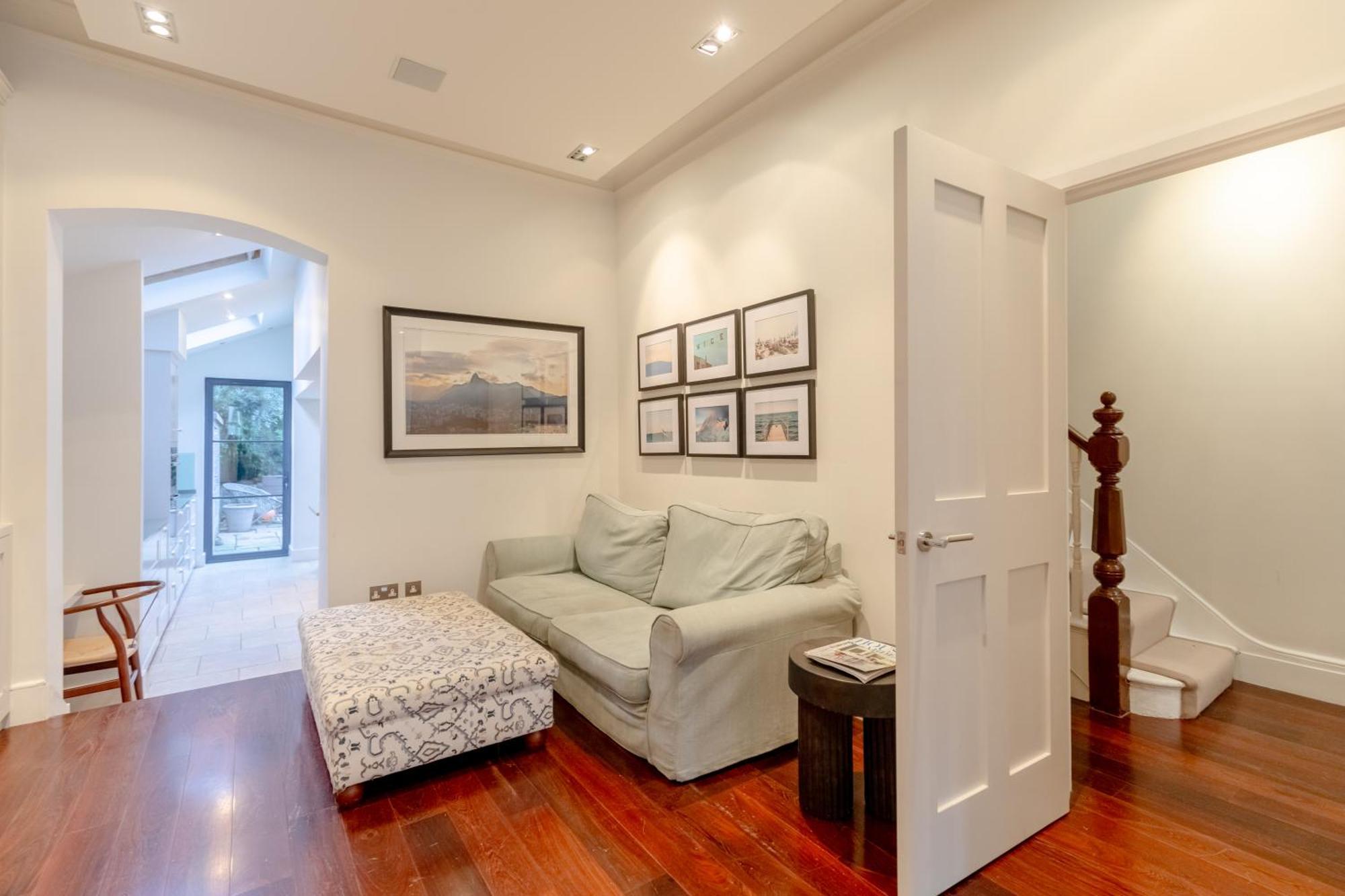 Secluded & Serene 3bd Family - Wandsworth! * London