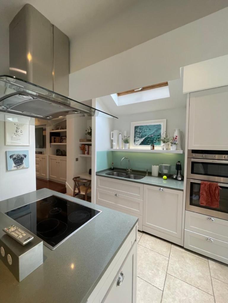Secluded & Serene 3bd Family - Wandsworth! *