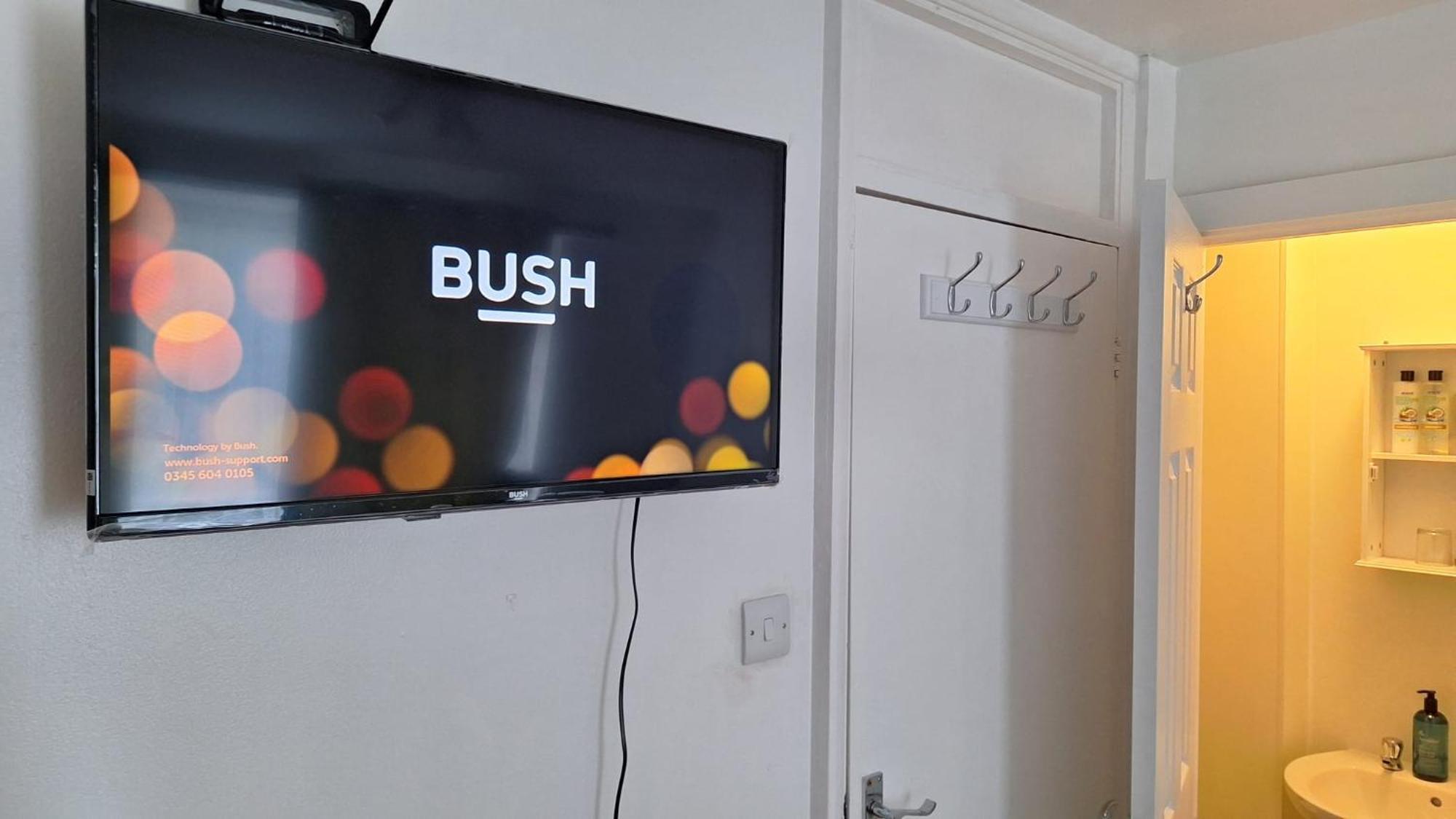 Homestay Docklands Near Excel And Airport 2 Double Ensuites For Up To 4 People London