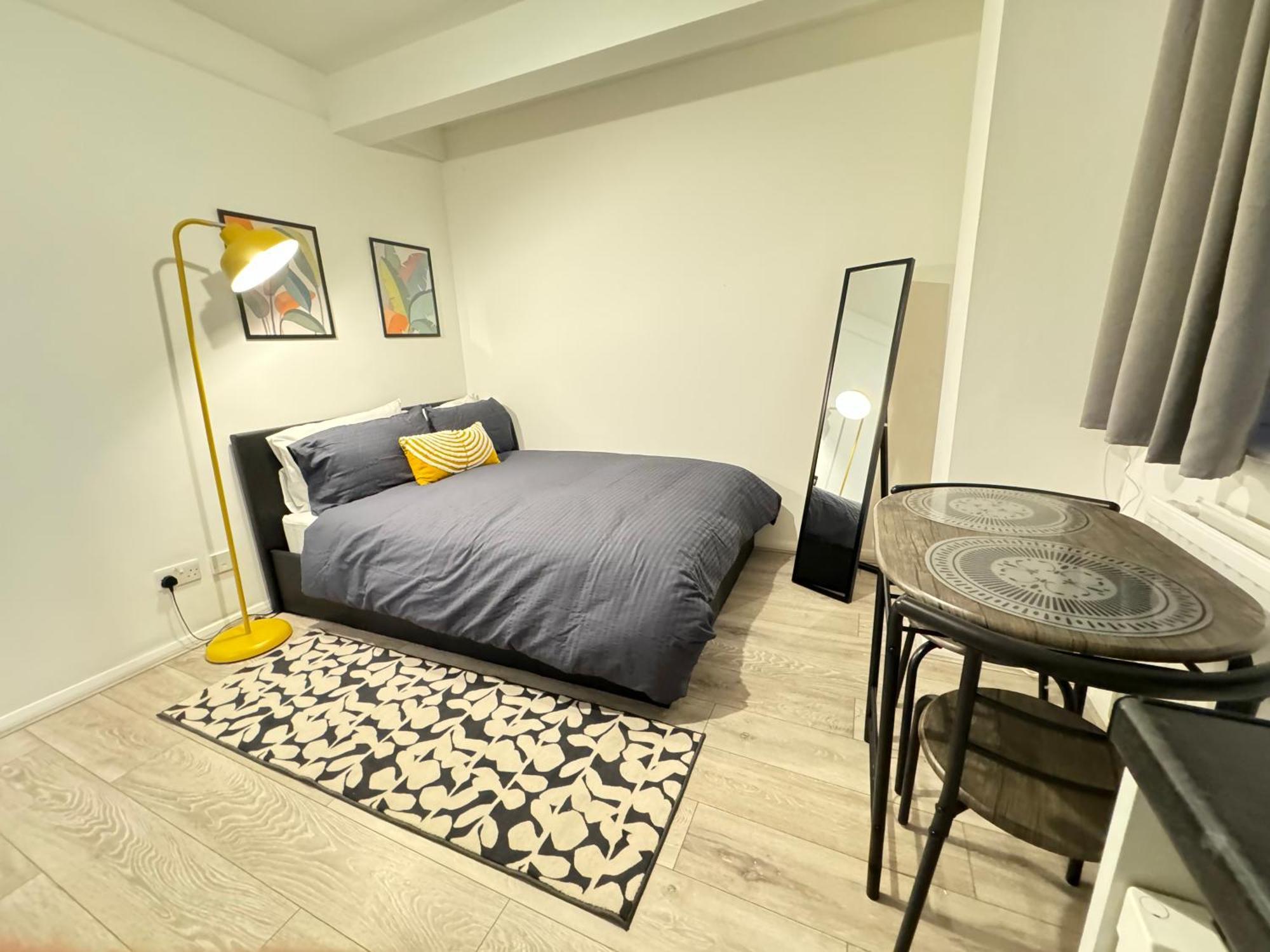 Spacious - South Kensington - Harrods Apartment London