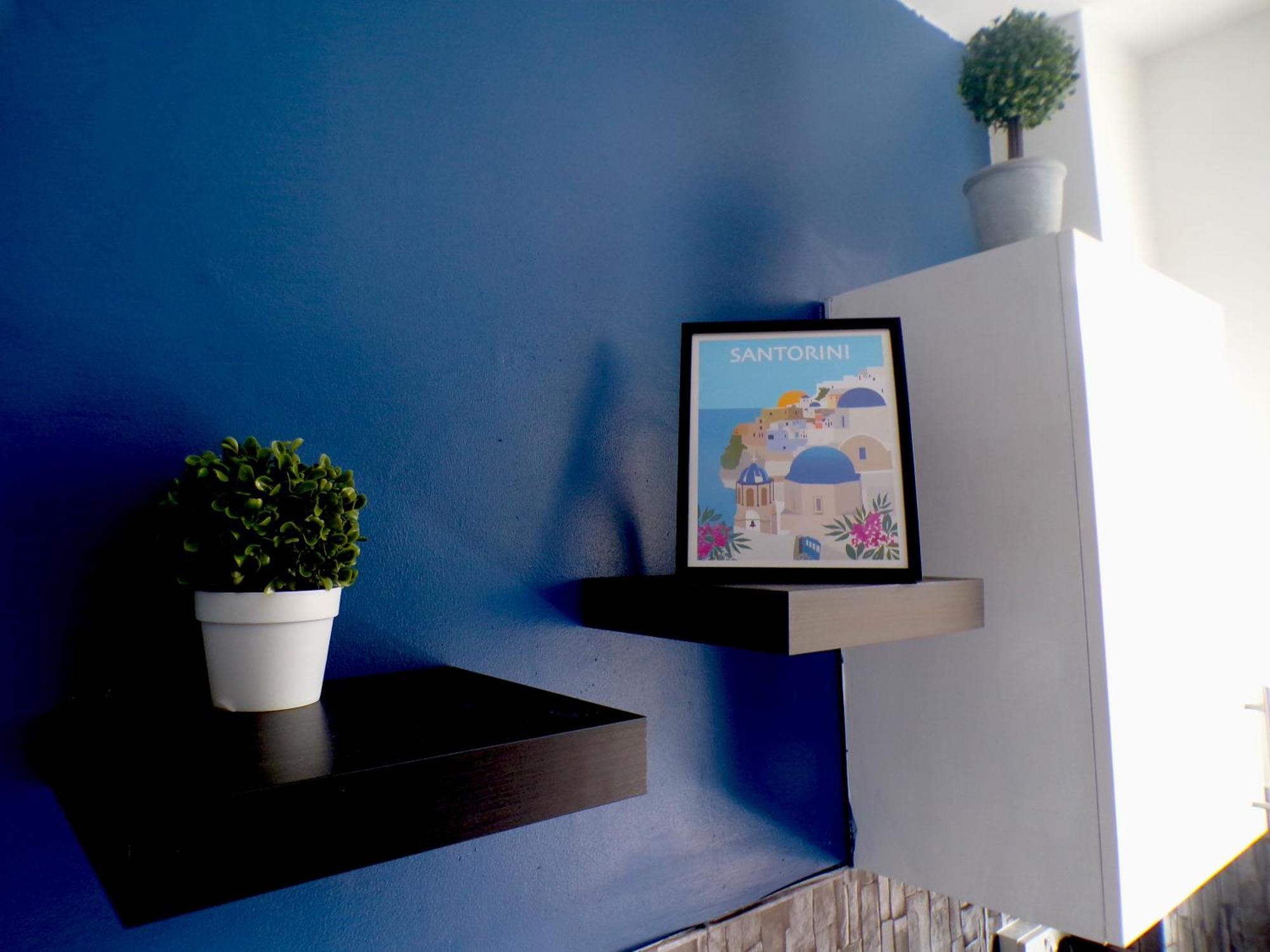 West Kensington - Santorini Apartment *