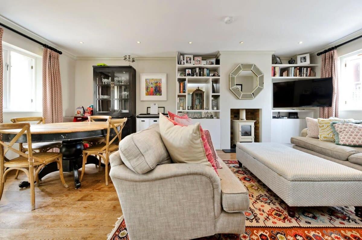 Delightful 3-bed Family Bayswater Holiday home