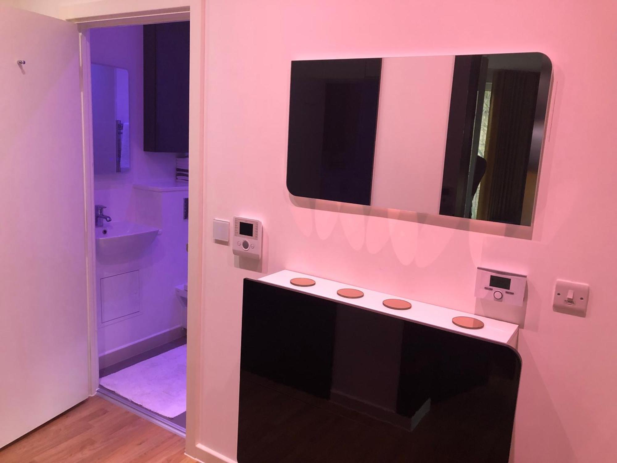 Stylish Appartment Next2 Westminster With Rooftop Apartment