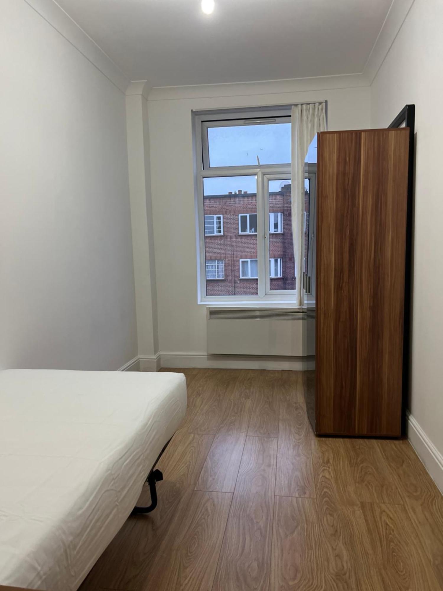 Cozy Flat In Apartment London