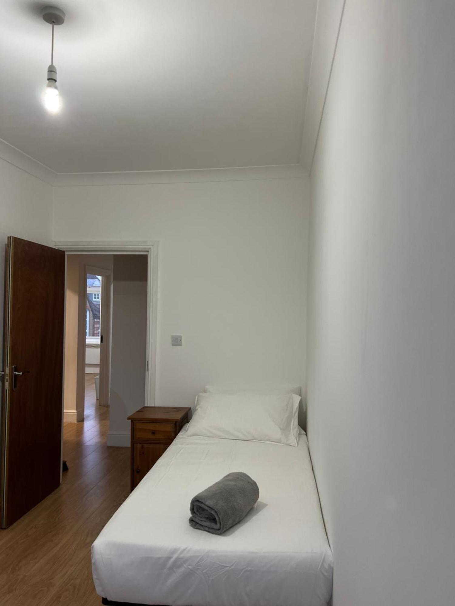 Cozy Flat In Apartment London