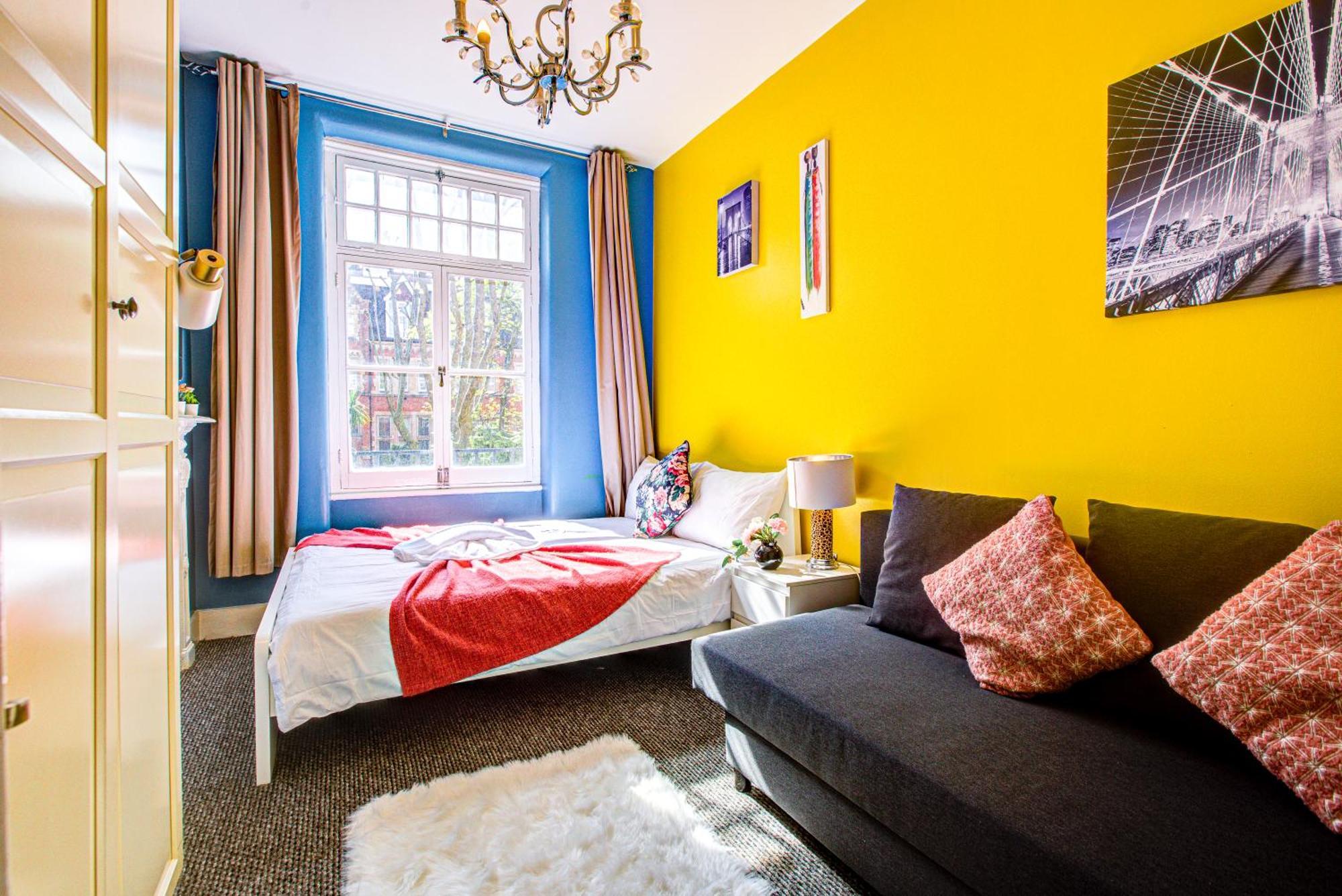 Apartment 1 Bedroom & Livingroom Oxford Street In Central