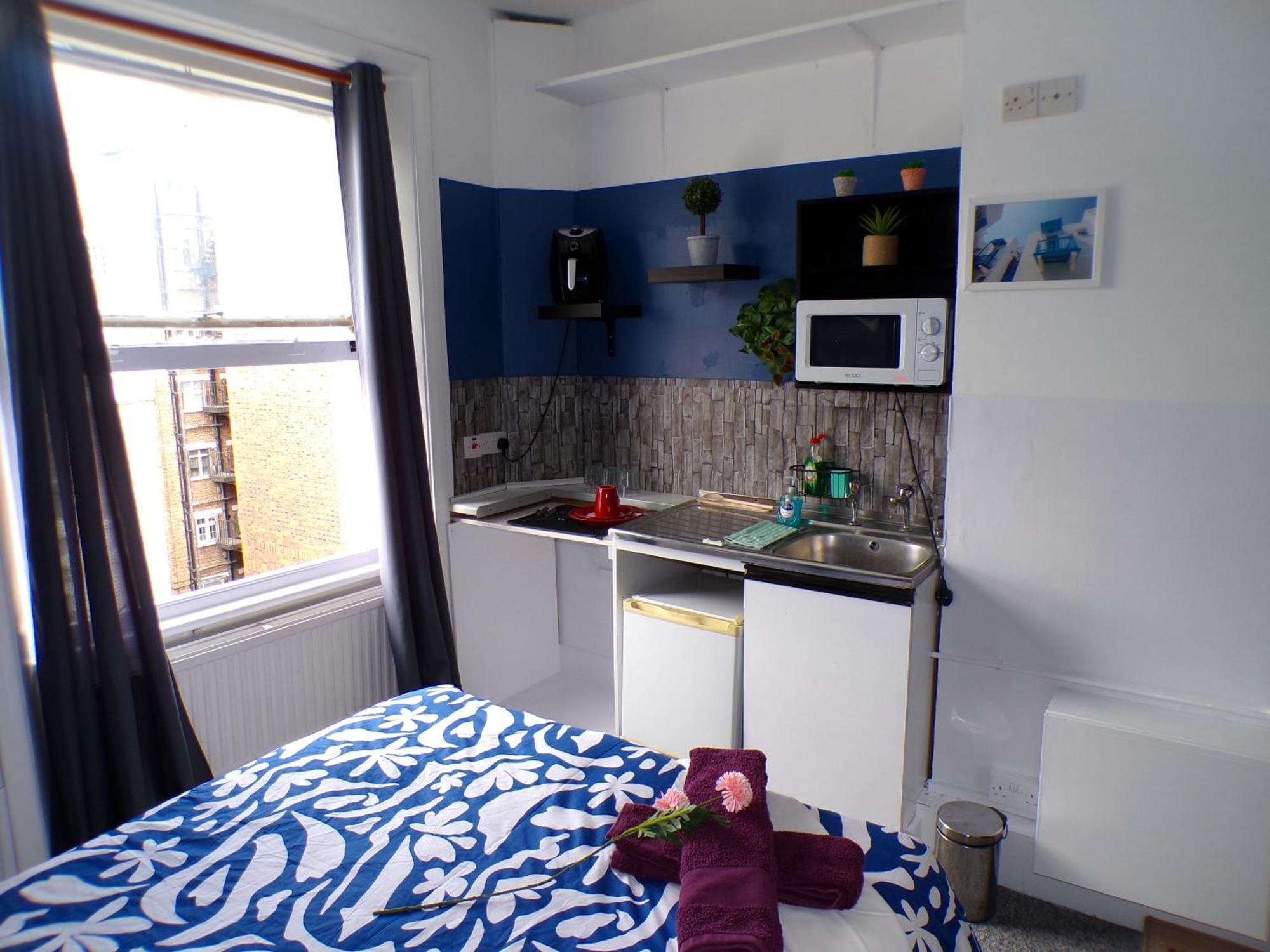 West Kensington - Santorini * London