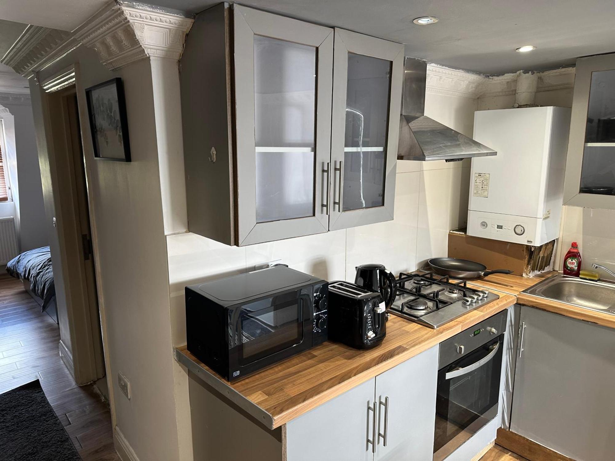 Apartment 1 Bedroom S8 *