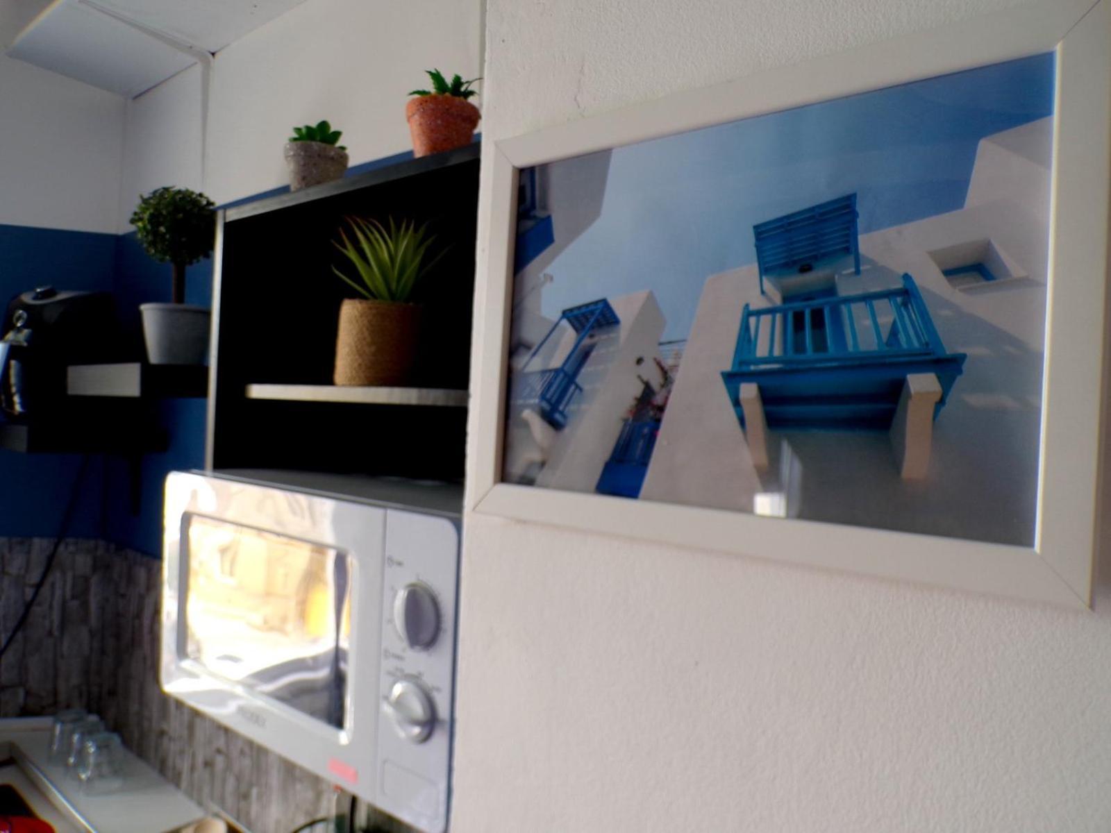 West Kensington - Blue Apartment *