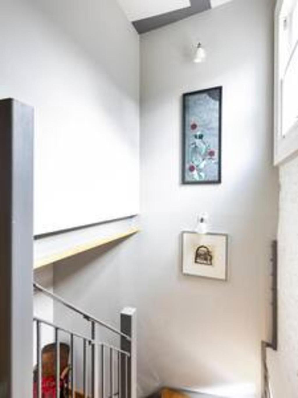 Experience In Amazing Reconverted Gin House Apartment