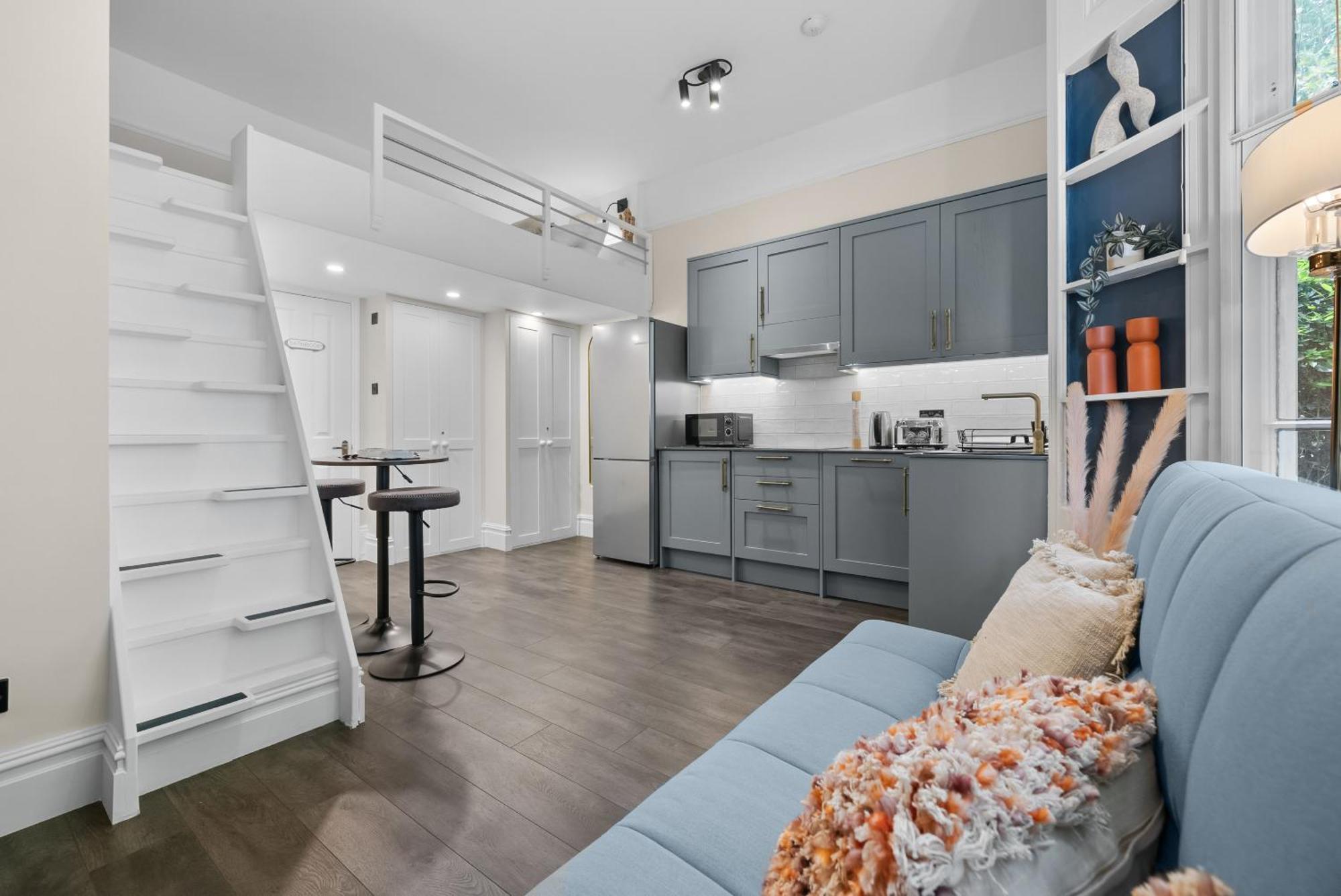 Apartment Vichy - The Hampstead Star | Prime Location London