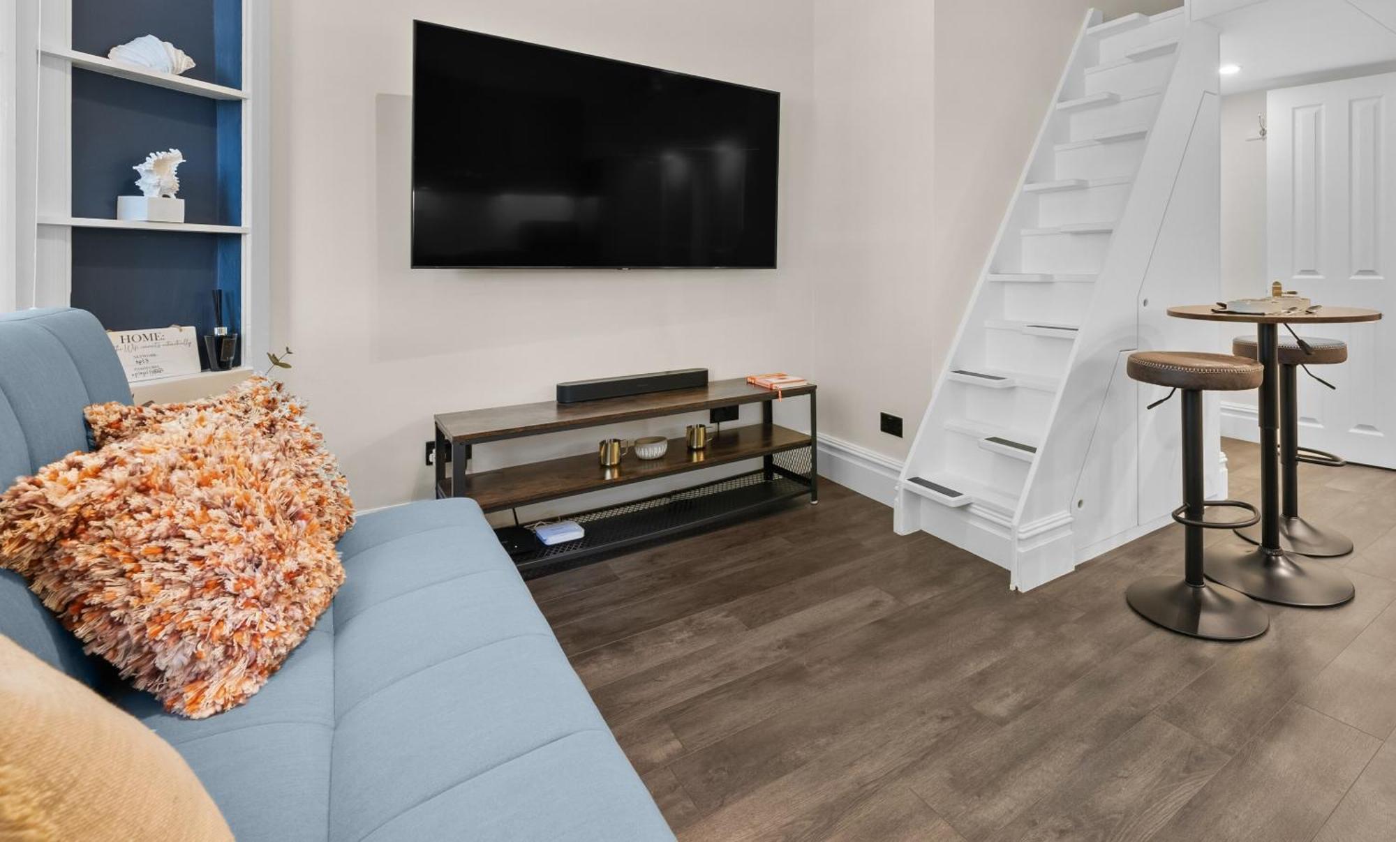 Apartment Vichy - The Hampstead Star | Prime Location London