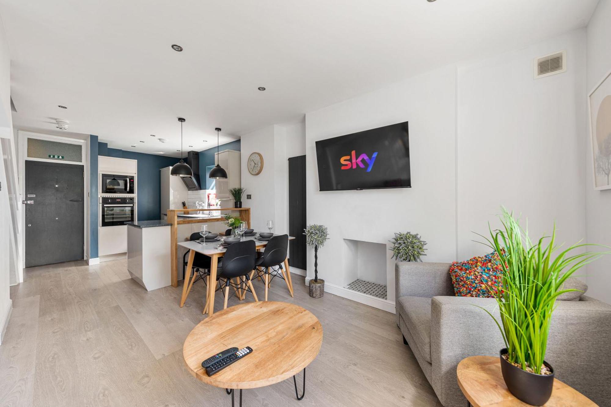 Apartment 2bed1bath Modern Duplex Next To Queens Park Station