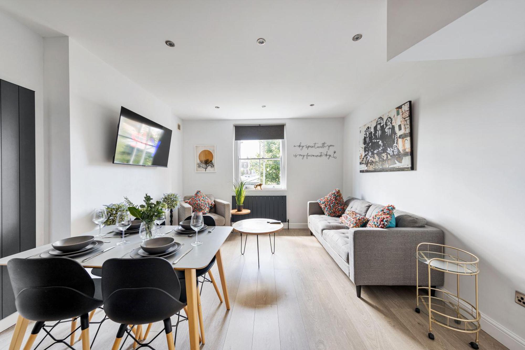 2bed1bath Modern Duplex Next To Queens Park Station