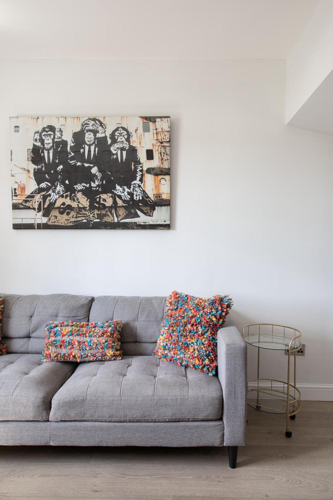 2bed1bath Modern Duplex Next To Queens Park Station London