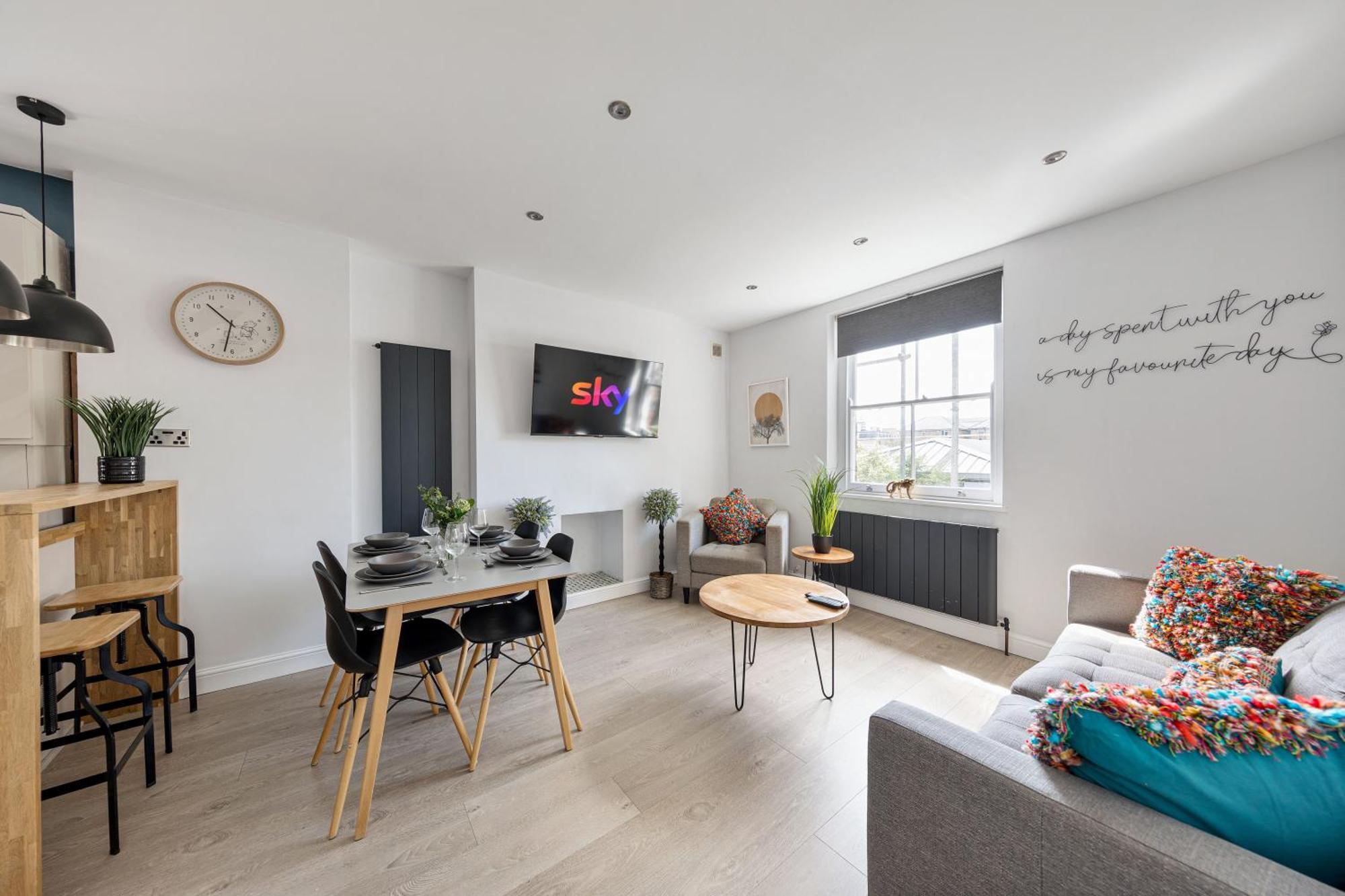 2bed1bath Modern Duplex Next To Queens Park Station * London