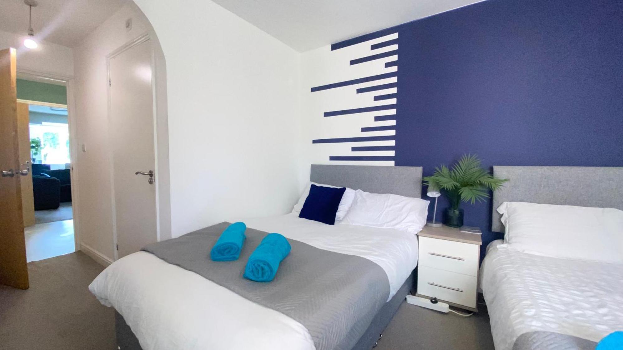 Family-friendly 2-bed, 2-bath Xmas - Book Now! Apartment *