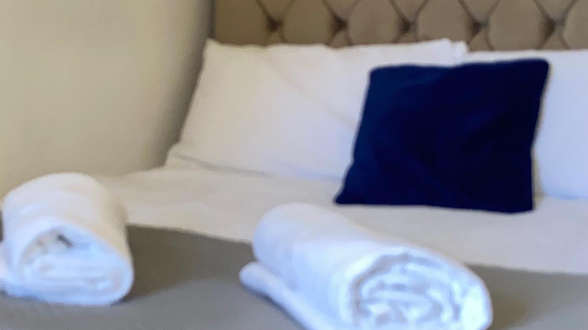 Family-friendly 2-bed, 2-bath Xmas - Book Now! Apartment
