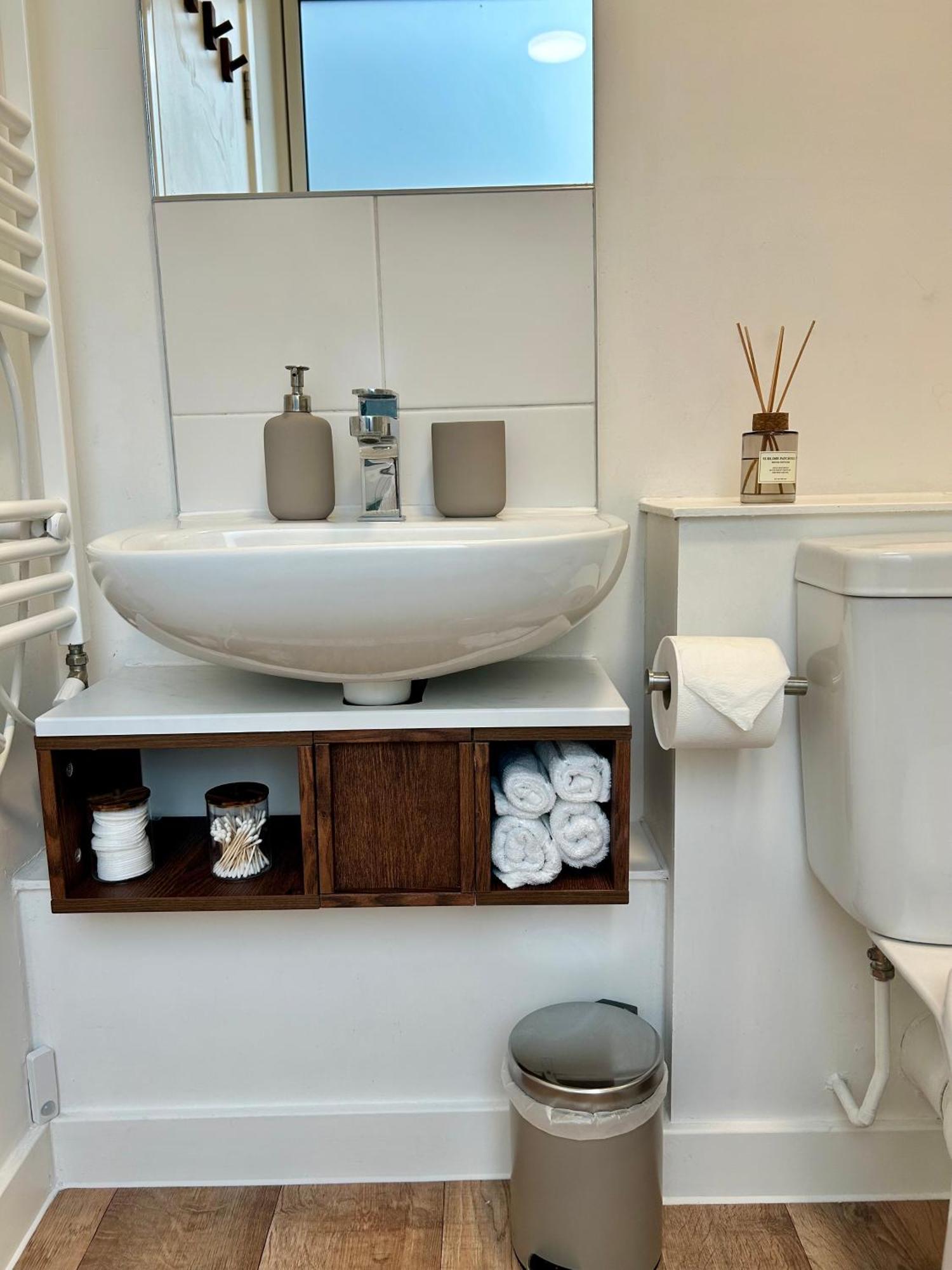 Hospedagem domiciliar My Brixton - Modern Double With En-suite Londres