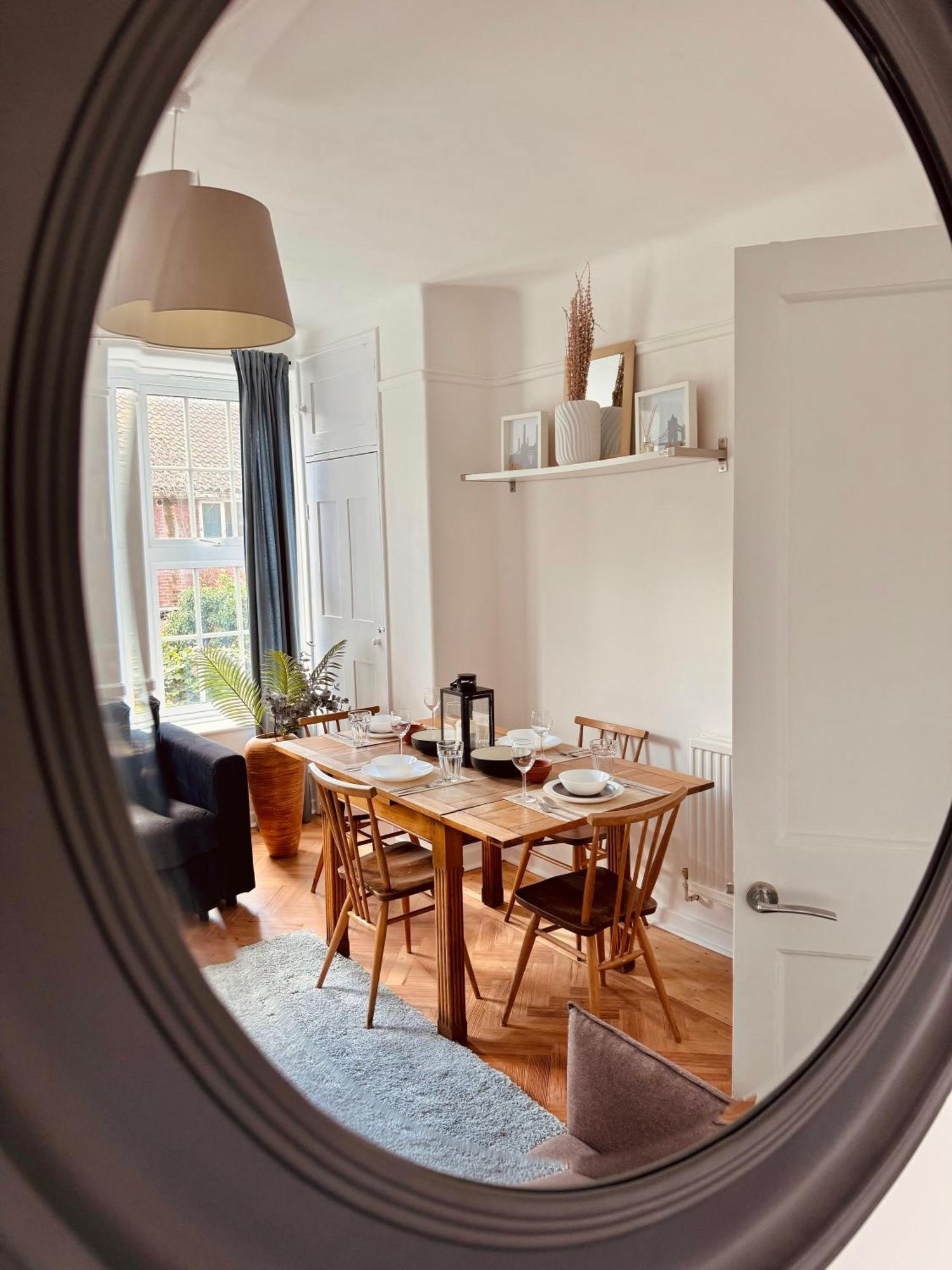 Beautiful 3bed In Apartment