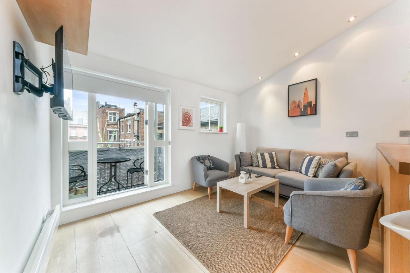 Stylish Soho One Bedroom Apartment