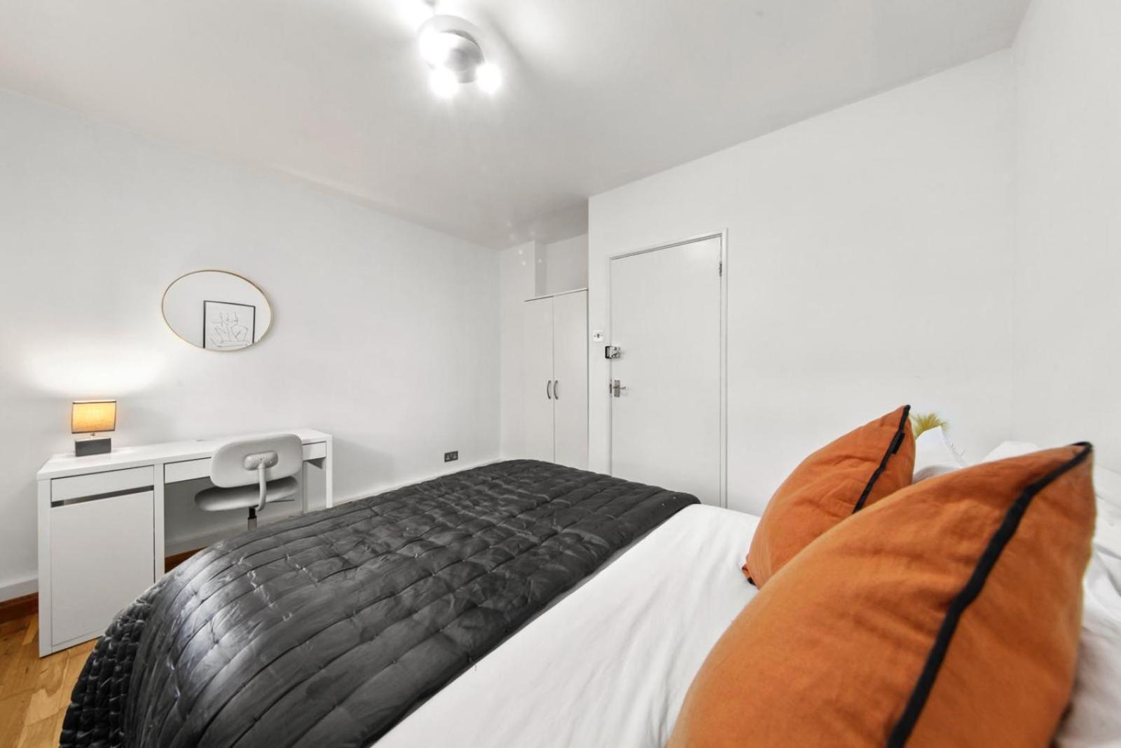 Homestay Kensington High Street Hububb *
