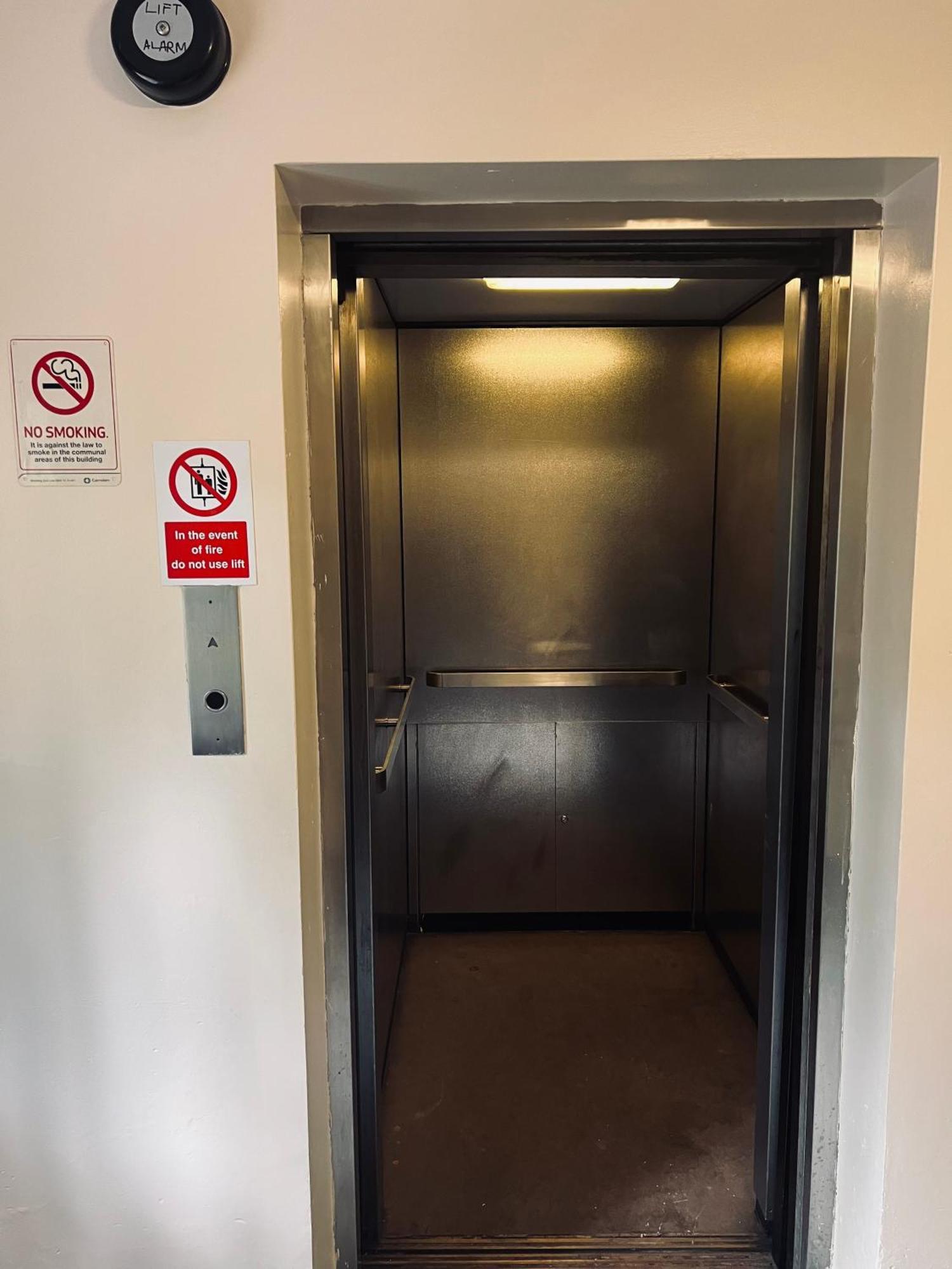 Apartamento Lovely Entire Flat With Private Balcony In Euston-central Londres