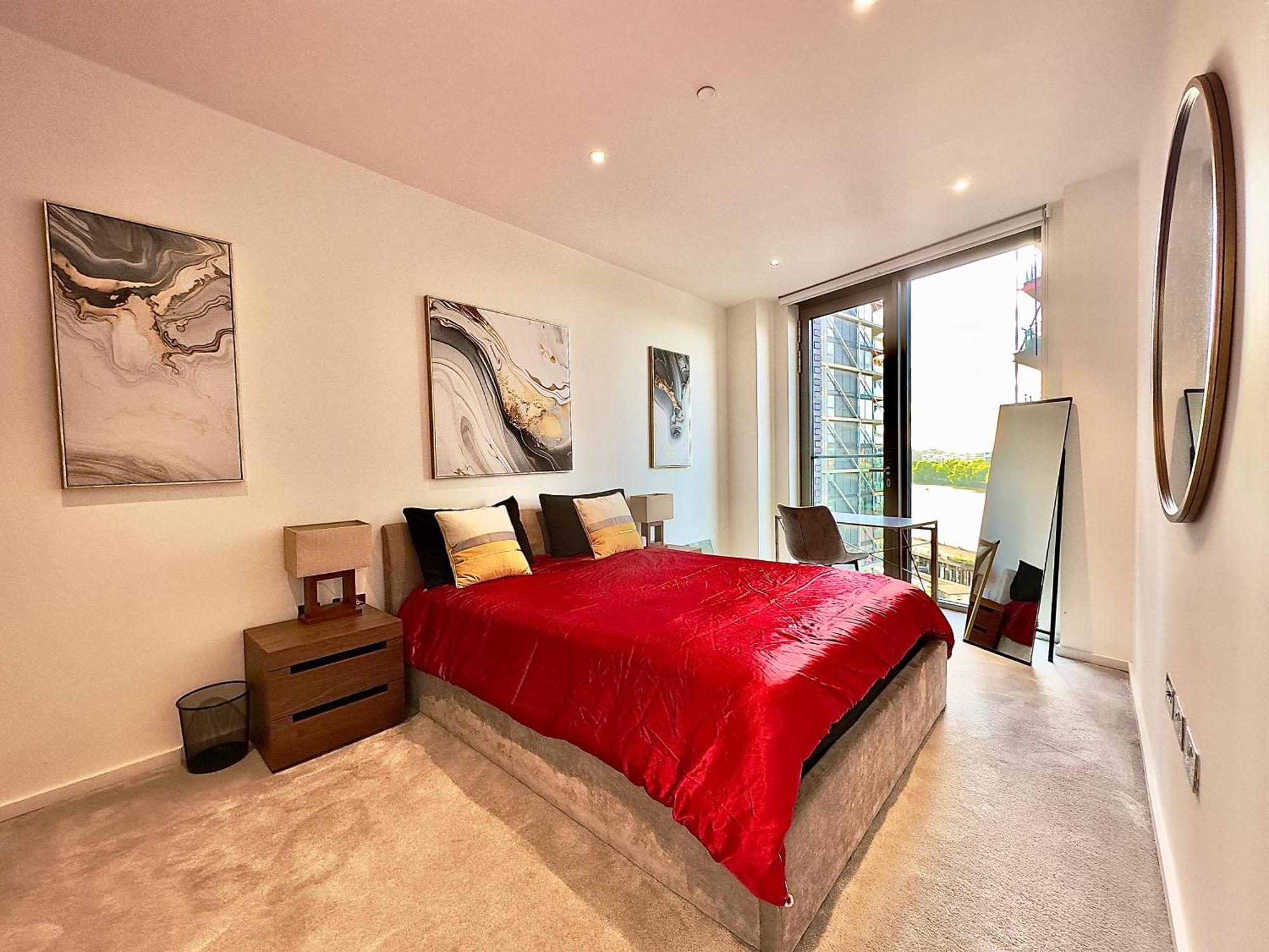 Apartment Lavish Penthouse River View Fast Wifi - Luxurylondonstays *