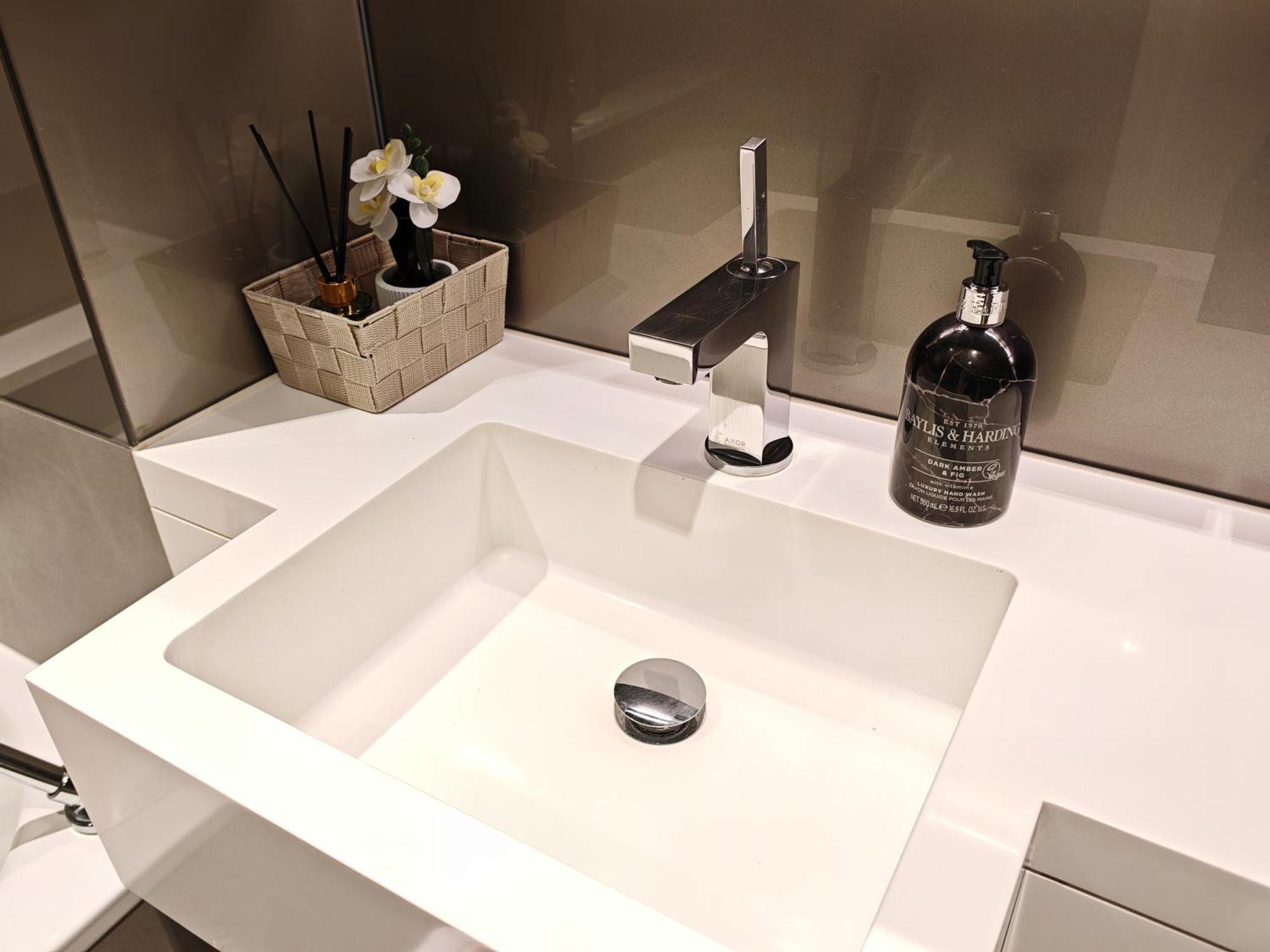 Apartamento Stylish Two-bedroom Flat Near Us Embassy