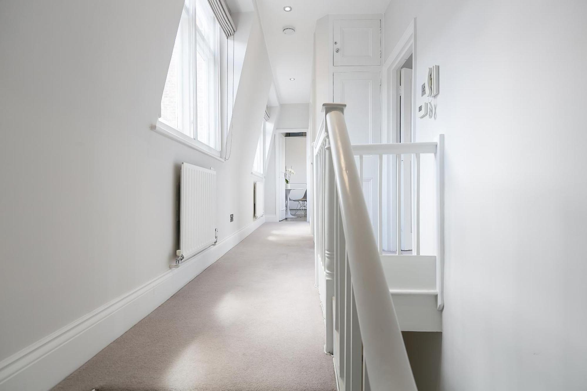 Beautiful Centrally Located Large Studio London